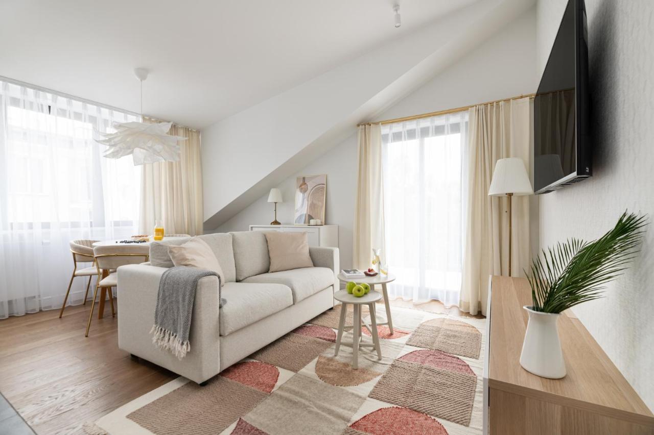 W Sercu Warszawy Apartamenty Varsavia Esterno foto