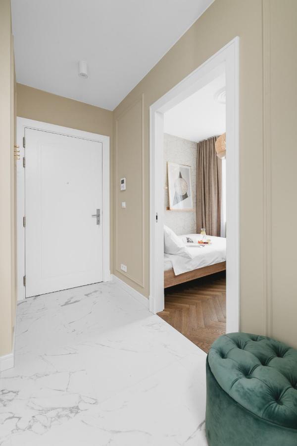 W Sercu Warszawy Apartamenty Varsavia Esterno foto